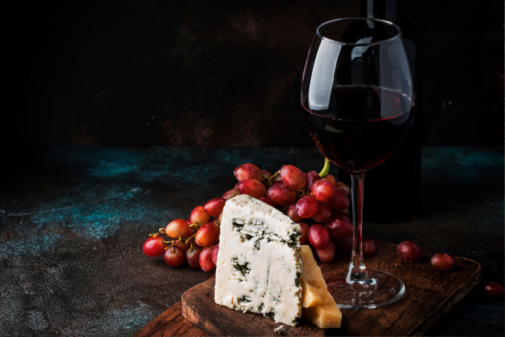 port-vin-og-blaaost-1024x683 De 5 Bedste Kombinationer af Vin, Ost og Chokolade